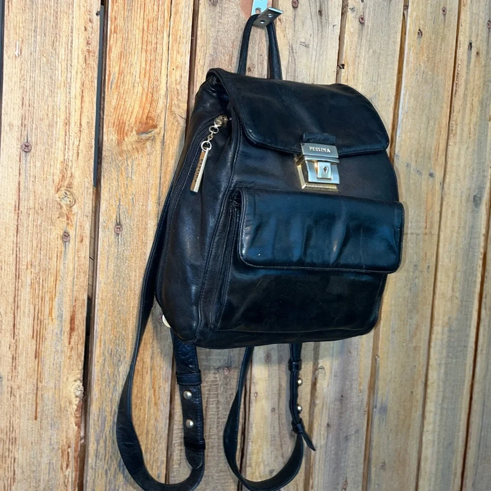 Perlina Black Leather Black